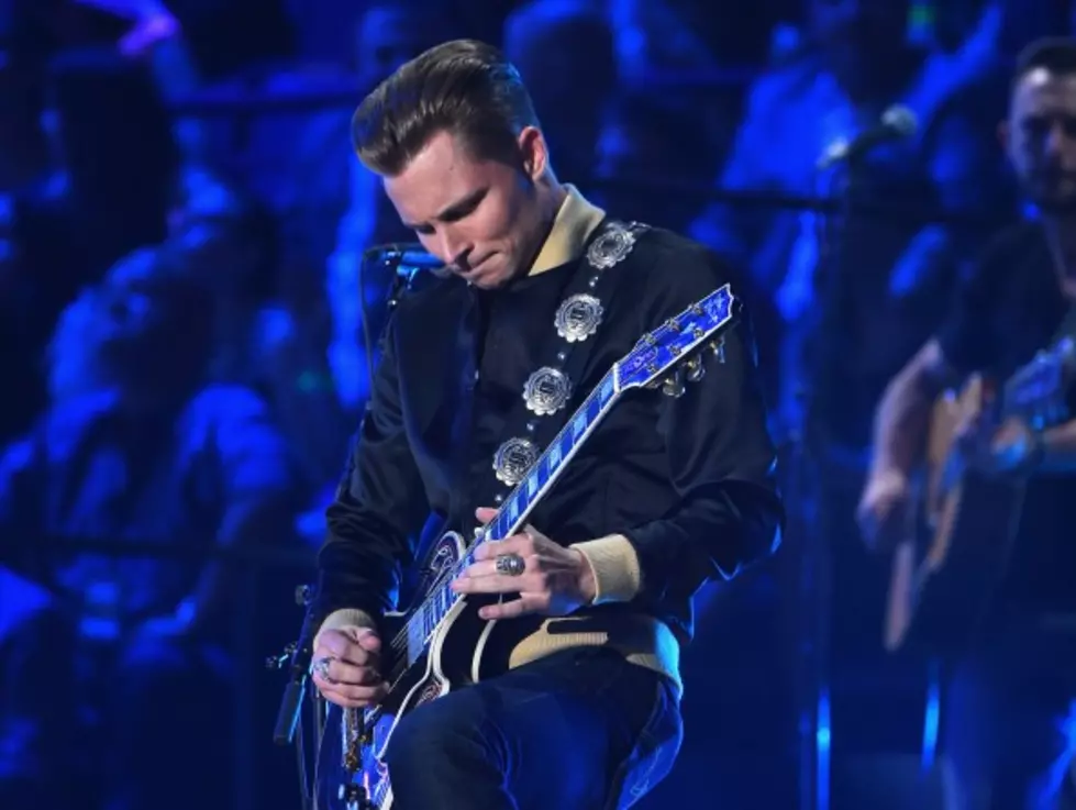 The Stage to Kick Off 2017 Concert Season With Frankie Ballard