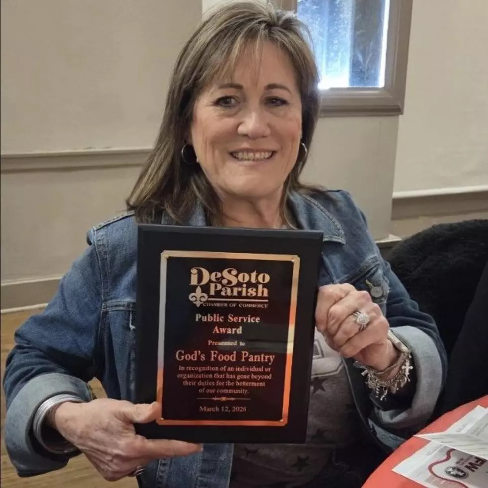 Why Tammie Averett is This Weeks Kiss Country Caught in the Act Winner