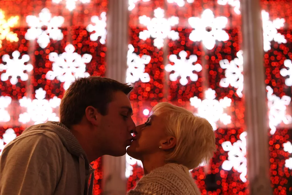 The Perfect Date Night for the Christmas Season